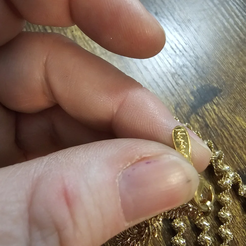 Vintage Gold Tone Napier 30" Lightweight Gold Chain Necklace - Picture 2 of 4